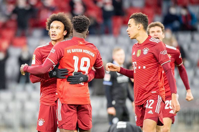 爱游戏tv-莱比锡红牛碾压那不勒斯，萨内状态火热