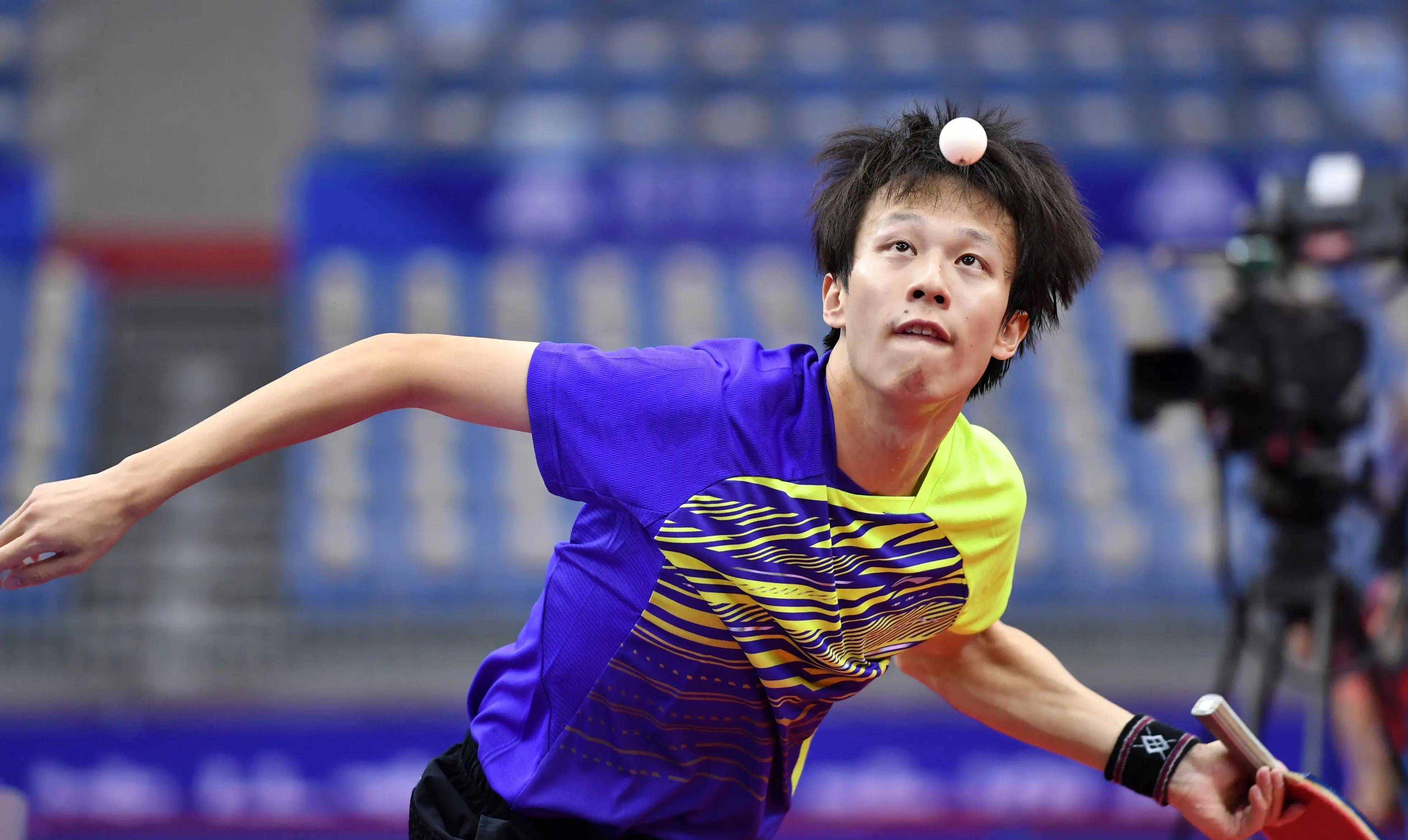 爱游戏APP-英格兰队翻盘葡萄牙队，林高远惊艳四座